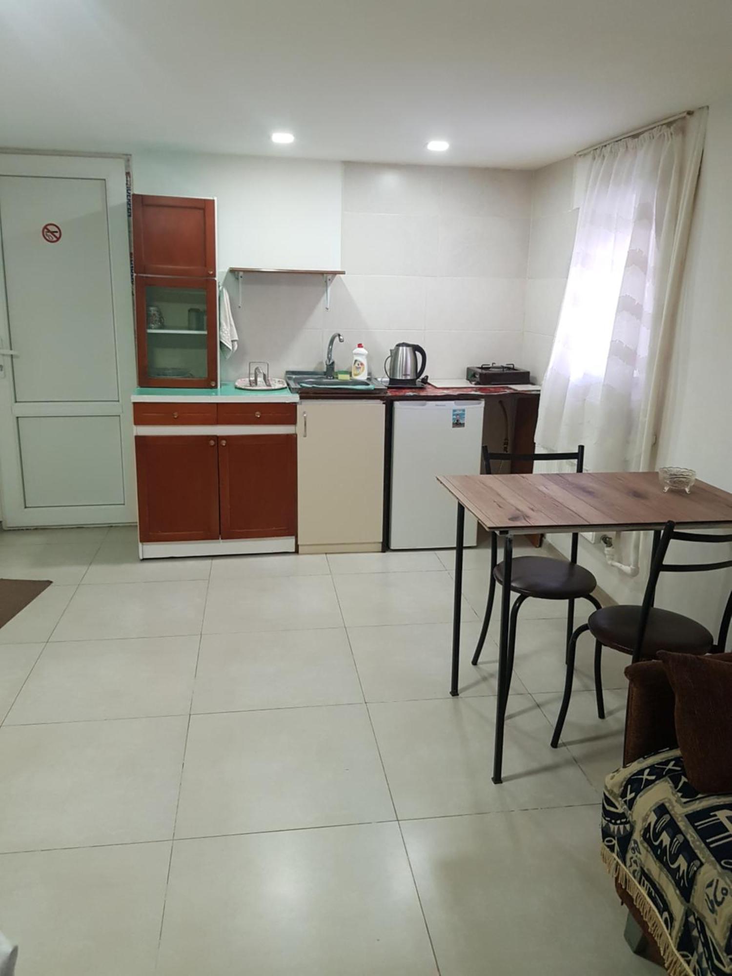 Домик У Куры Hotel Tbilisi Ngoại thất bức ảnh